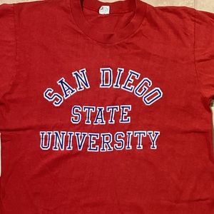 Vintage Artex Red SDSU Crew Neck Short Sleeve Cotton Tee Size…